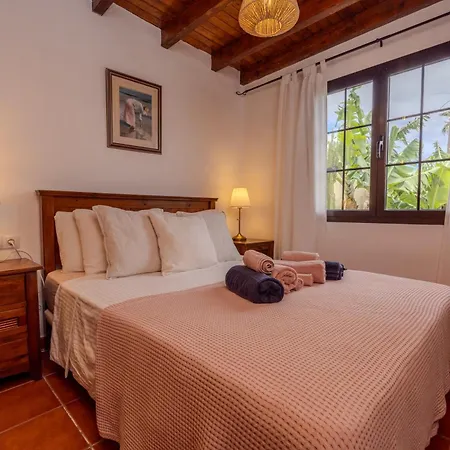 Luxury Canarian With Large Pool And *