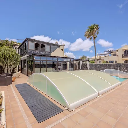 Luxury Canarian With Large Pool And 别墅 *