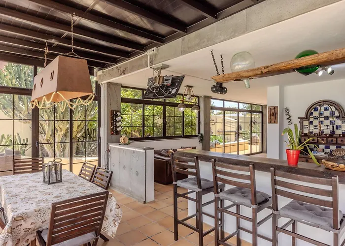 Villa Luxury Canarian With Large Pool And Teguise (Lanzarote)