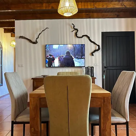 Luxury Canarian With Large Pool And * Teguise (Lanzarote)