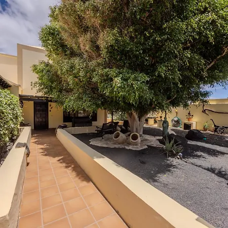 Villa Luxury Canarian With Large Pool And *