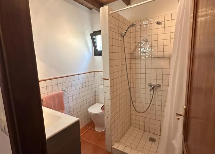 Luxury Canarian With Large Pool And