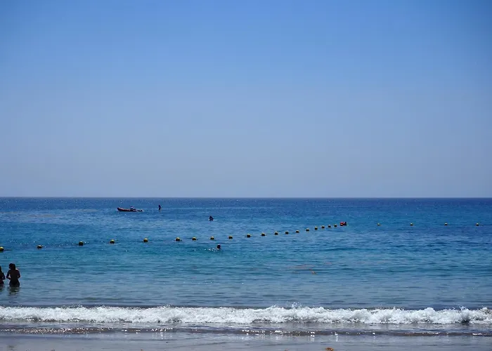 Luxury Canarian With Large Pool And Villa Teguise (Lanzarote)