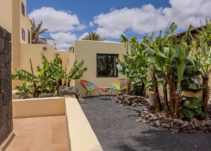 Villa Luxury Canarian With Large Pool And Teguise (Lanzarote)