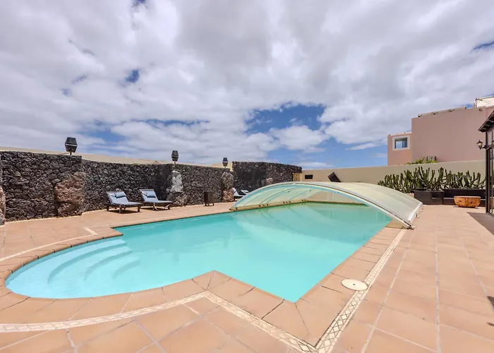 Luxury Canarian With Large Pool And *